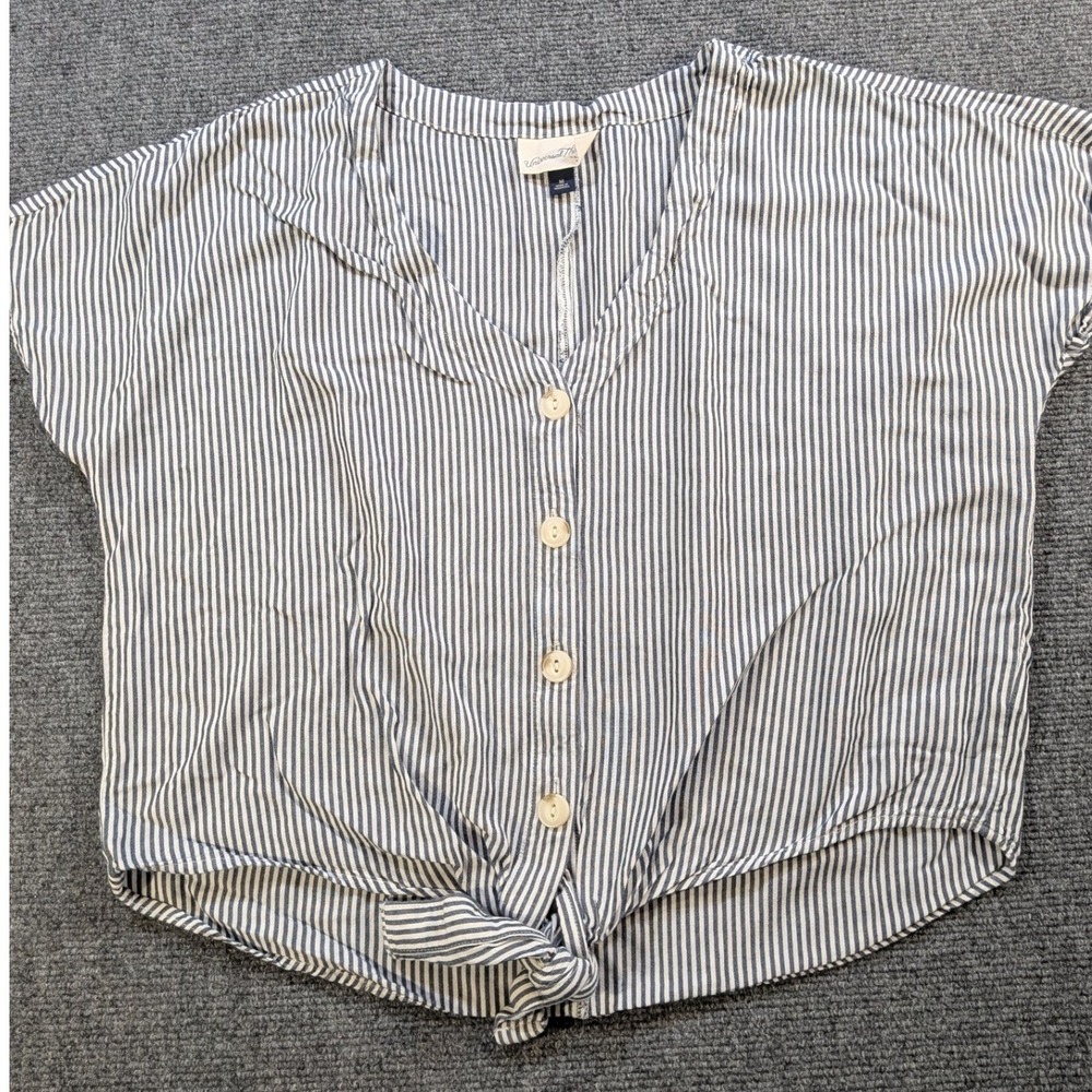 Universal Thread Striped Button Down Top Women Size M